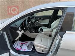 مرسيدس بنز CLA
